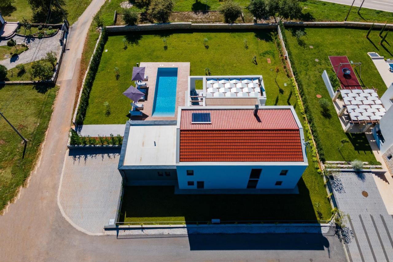 Villa Sabina Visnjan Exterior photo